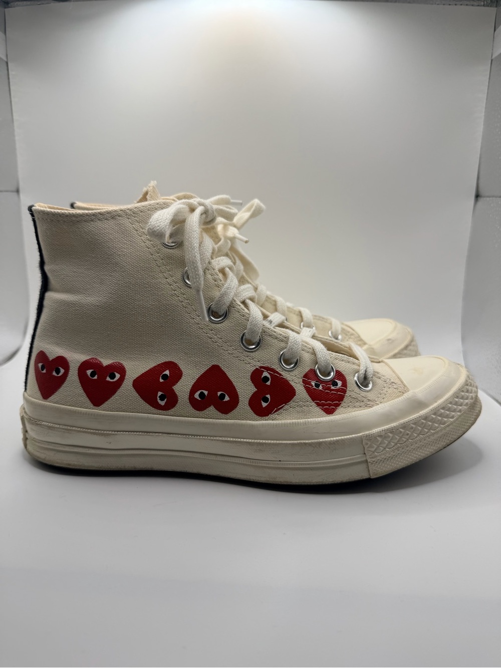 Comme des Garçons PLAY x Converse Chuck 70s